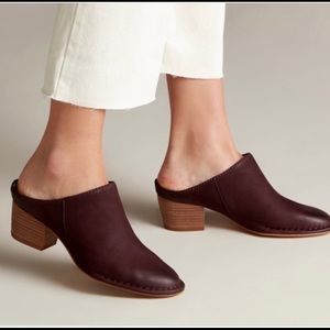 NEW Clarks Spice Isla Mule Sz 9.5
